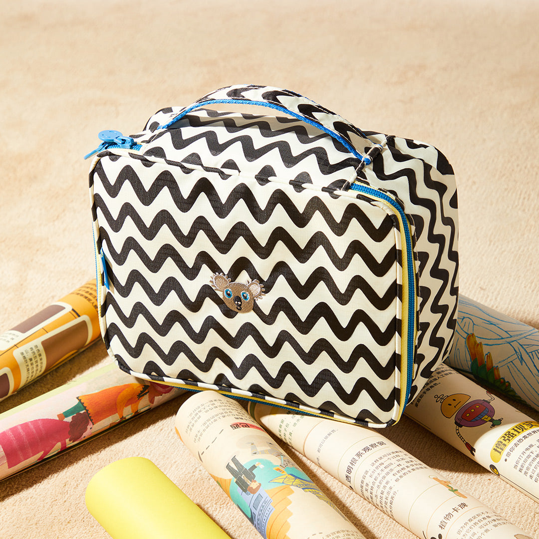 Travel Kit: Toiletry Bag
